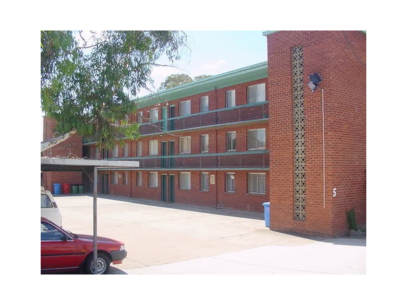 14/5 Charles Street, Queanbeyan NSW 2620