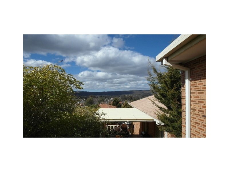 26B Delmar Crescent, Queanbeyan NSW 2620