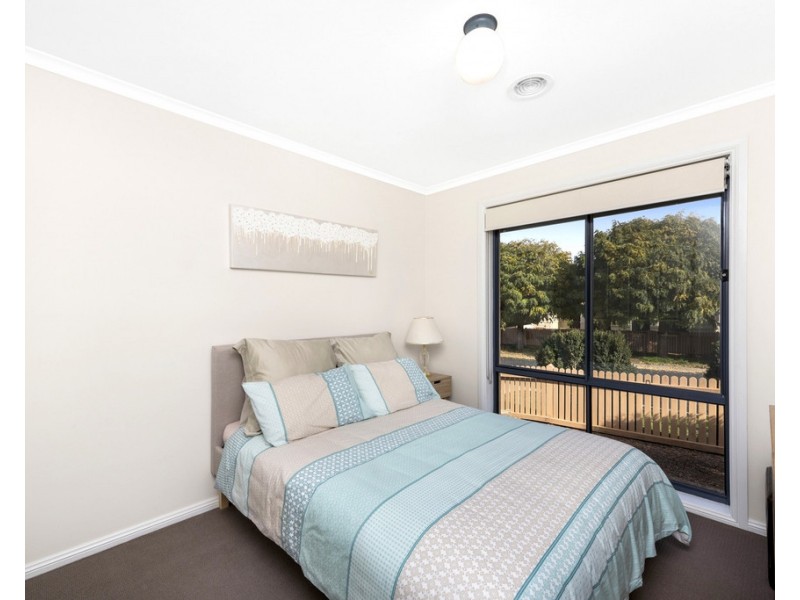 4 Palm Court, Jerrabomberra NSW 2619