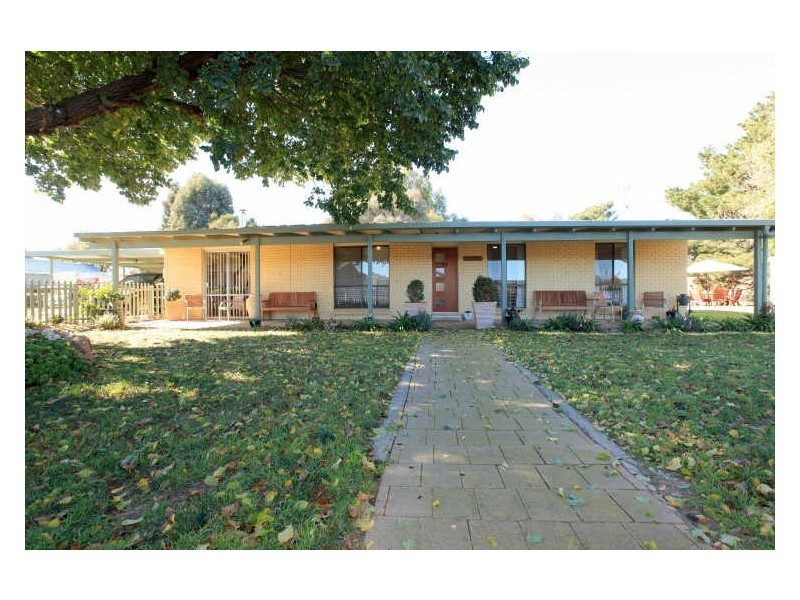 29 Camp Street, Sutton NSW 2620