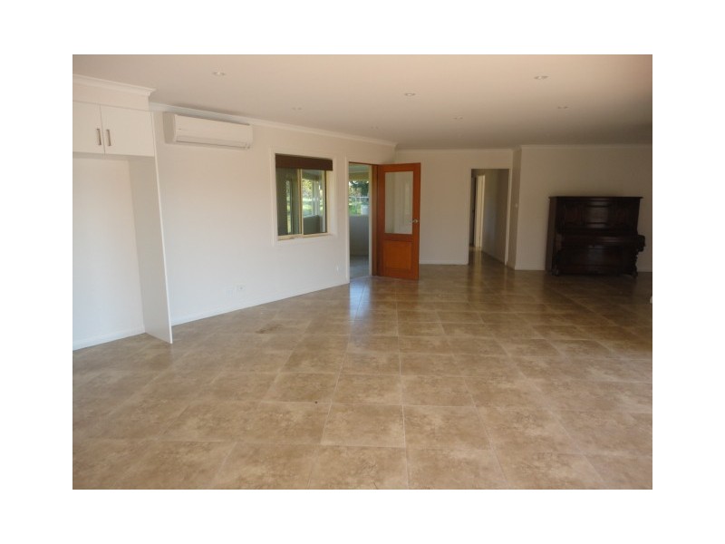 89B Cavanagh Close, Queanbeyan NSW 2620
