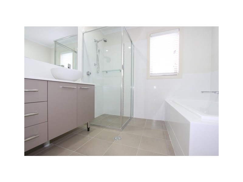 1/24 Lorn Road, Queanbeyan NSW 2620