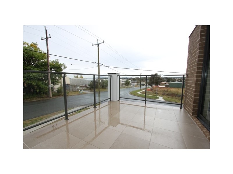 1/24 Lorn Road, Queanbeyan NSW 2620