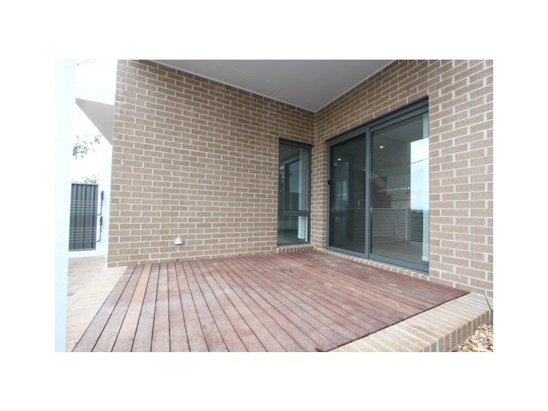 1/24 Lorn Road, Queanbeyan NSW 2620