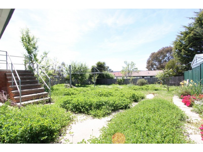 21 Karri Crescent, Queanbeyan NSW 2620