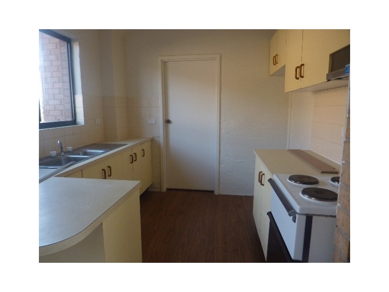 1/11 Ford Street, Queanbeyan NSW 2620