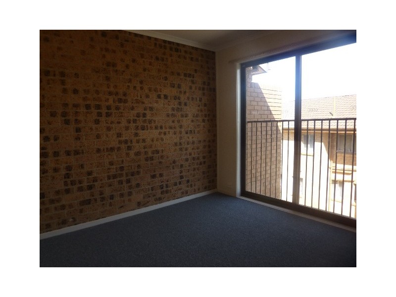 1/11 Ford Street, Queanbeyan NSW 2620