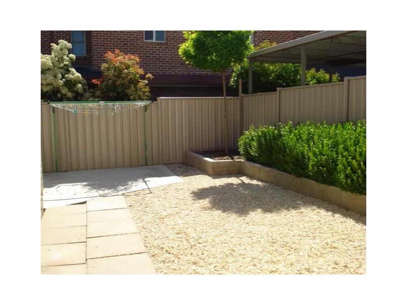 4/53 Thurralilly Street, Queanbeyan NSW 2620