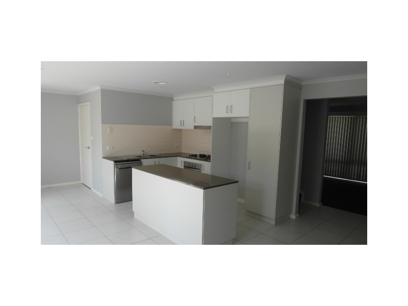 3/20 Mulloon Street, Queanbeyan NSW 2620