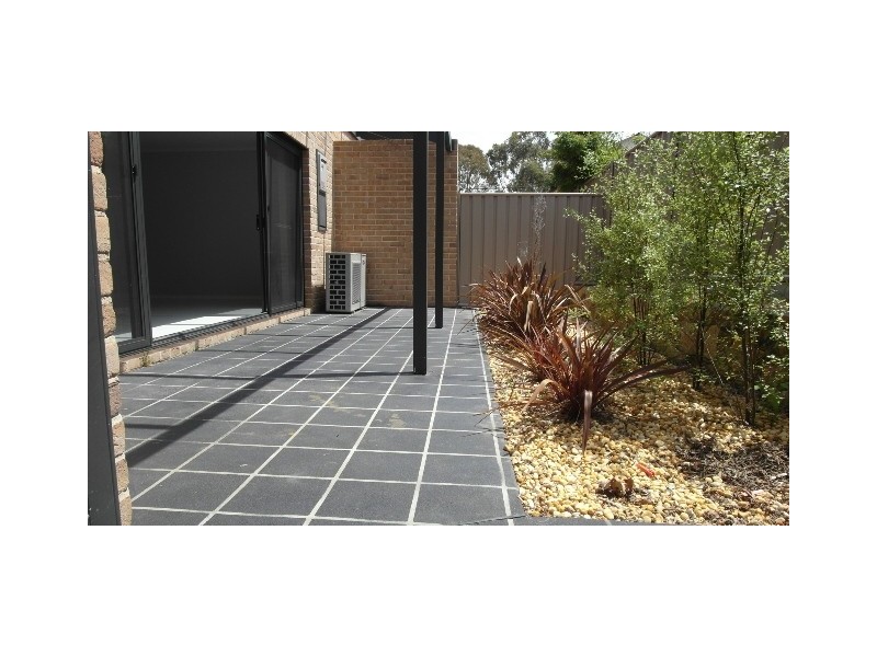 3/20 Mulloon Street, Queanbeyan NSW 2620