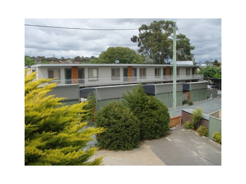 3/8 Davison Street, Queanbeyan NSW 2620