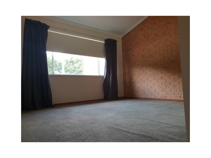 4/14 Ford Street, Queanbeyan NSW 2620