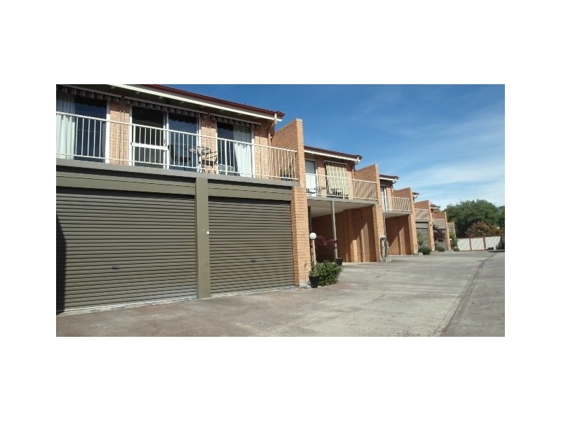 4/14 Ford Street, Queanbeyan NSW 2620