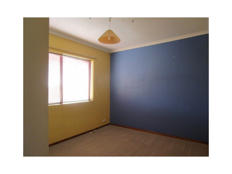 18/83 Derrima Road, Queanbeyan NSW 2620