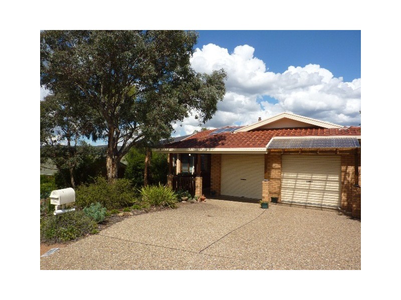 120 Candlebark Road, Queanbeyan NSW 2620