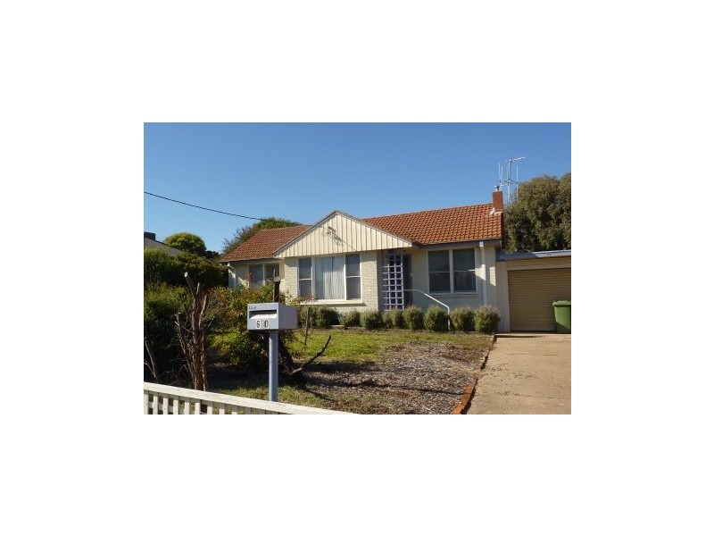 60 Fergus Road, Queanbeyan NSW 2620