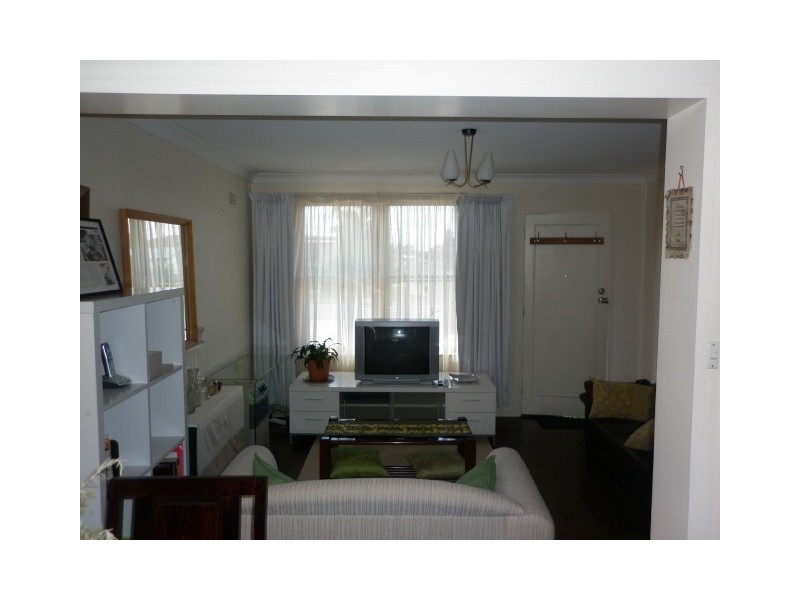 60 Fergus Road, Queanbeyan NSW 2620