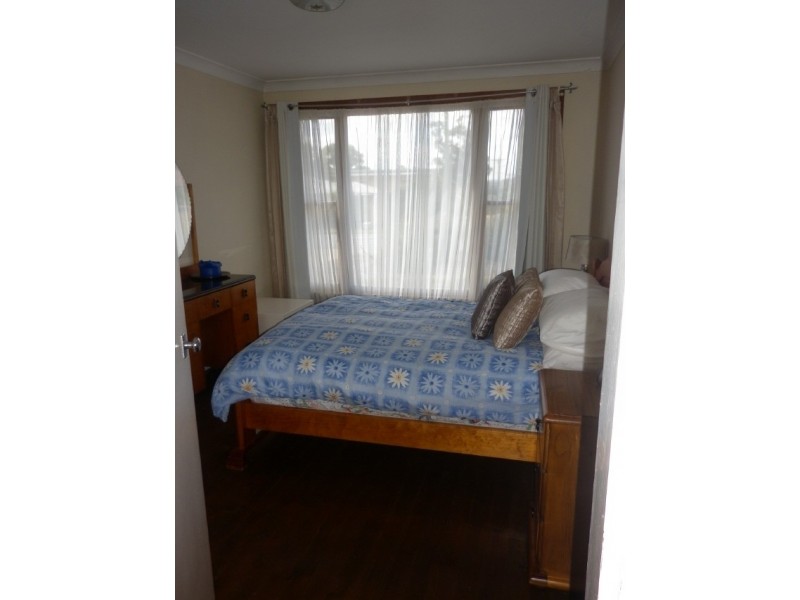 60 Fergus Road, Queanbeyan NSW 2620