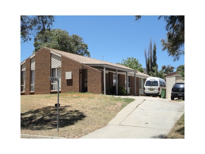 55 Hellmund Street, Queanbeyan NSW 2620