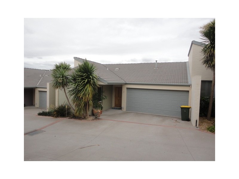 3/11 Doeberl Place, Queanbeyan NSW 2620