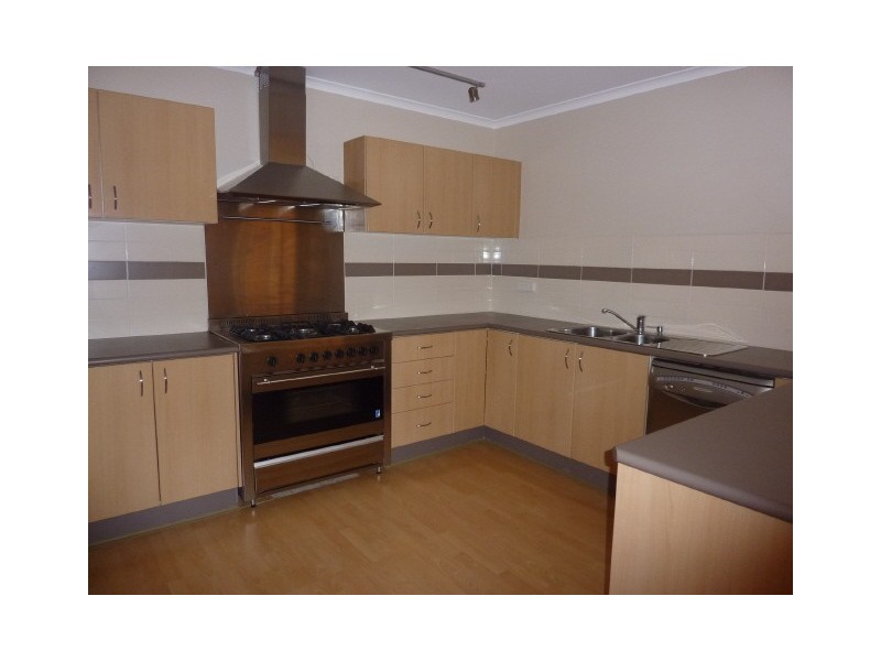 3/14 Ford Street, Queanbeyan NSW 2620