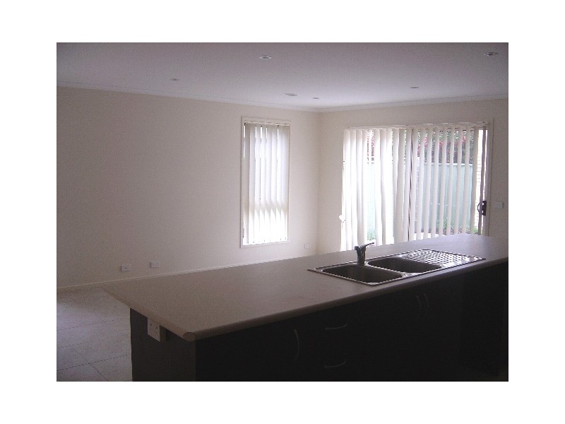 2/20 Broughton Place, Queanbeyan NSW 2620