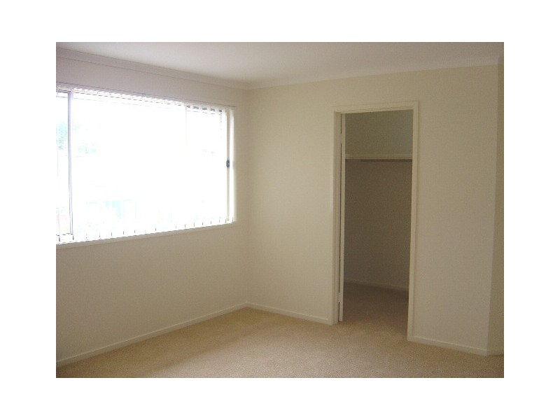 2/20 Broughton Place, Queanbeyan NSW 2620