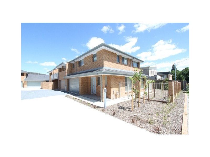 8/12 Mulloon Street, Queanbeyan NSW 2620