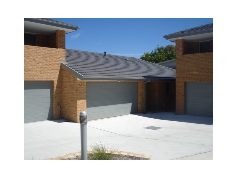 7/12 Mulloon Street, Queanbeyan NSW 2620