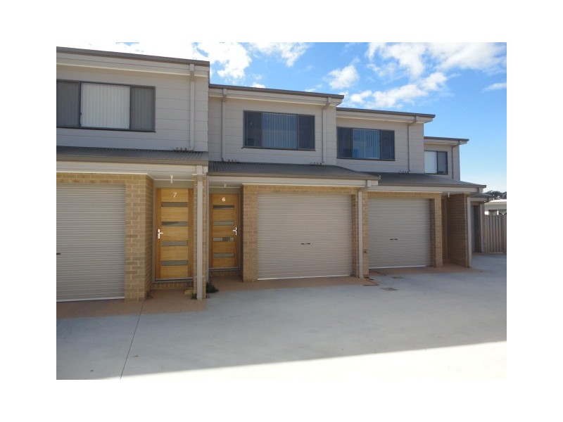 6/26 Carrington Street, Queanbeyan NSW 2620
