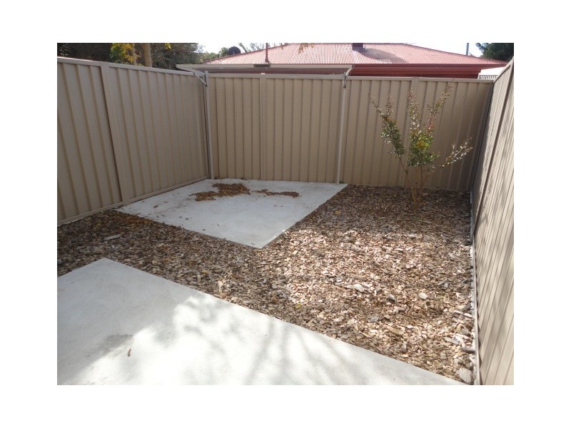 6/26 Carrington Street, Queanbeyan NSW 2620