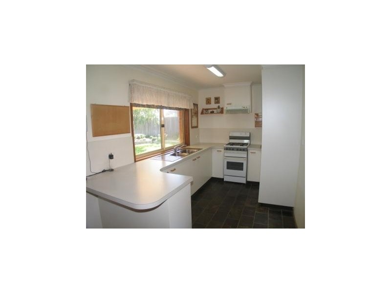 5 Birch Way, Jerrabomberra NSW 2619