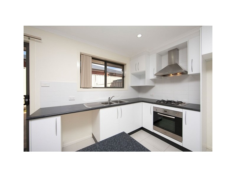 2/3-5 Geebung Place, Queanbeyan NSW 2620