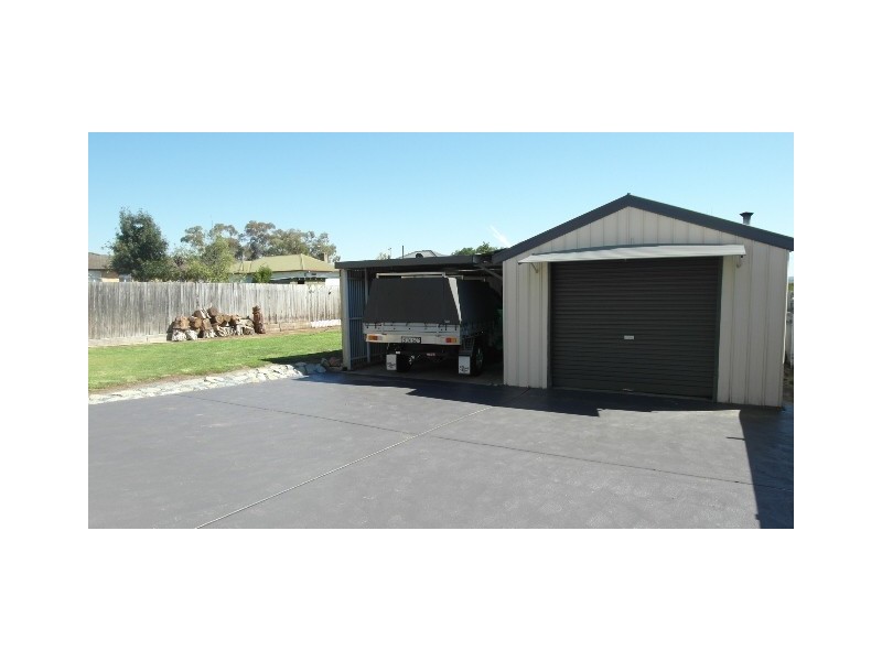 51 Fergus Road, Queanbeyan NSW 2620