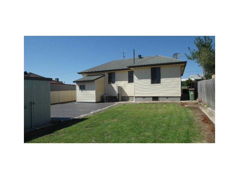 51 Fergus Road, Queanbeyan NSW 2620