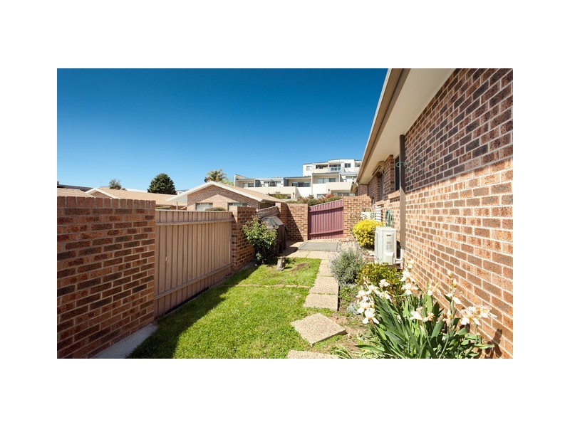 13/37 Derrima Road, Queanbeyan NSW 2620