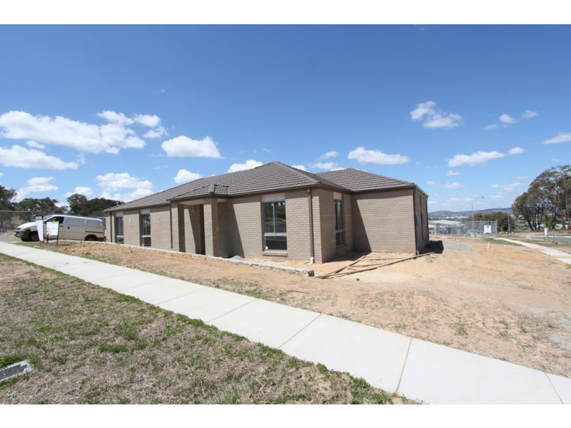 22 Grosvenor Street, Casey ACT 2913