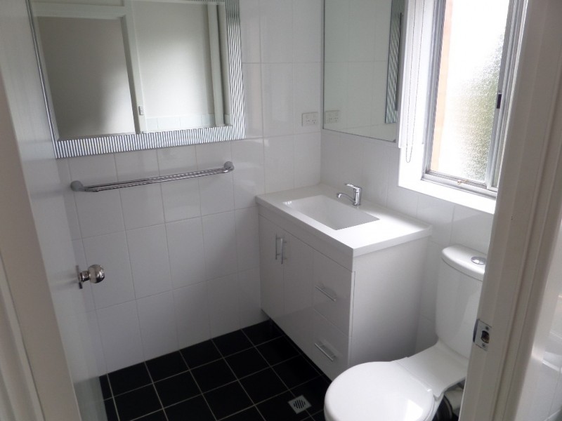 28/18 Booth Street, Queanbeyan NSW 2620