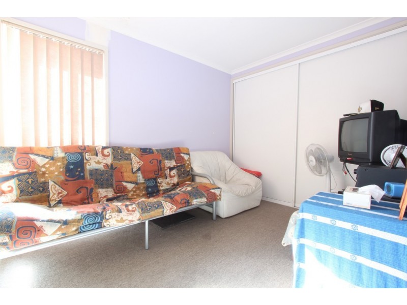 6/16-18 Laurel Place, Jerrabomberra NSW 2619