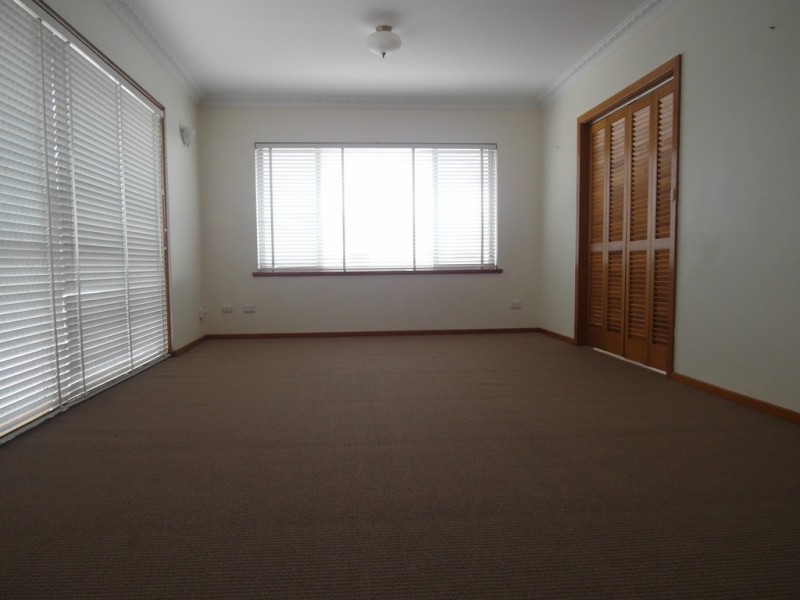 83 Morton Street, Queanbeyan NSW 2620