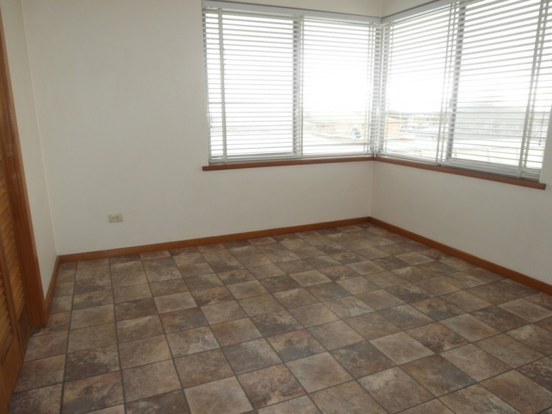 83 Morton Street, Queanbeyan NSW 2620