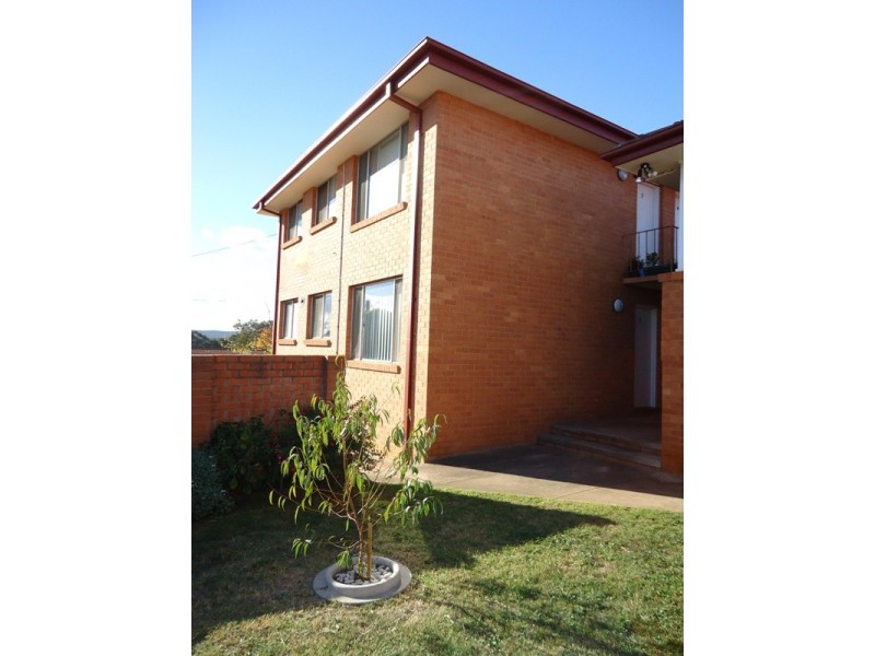 1/31 Mowatt Street, Queanbeyan NSW 2620