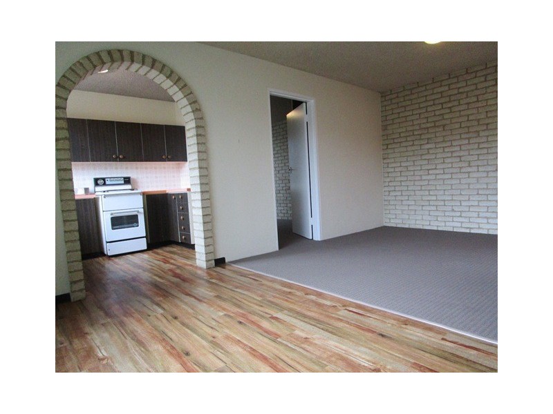 1/31 Mowatt Street, Queanbeyan NSW 2620