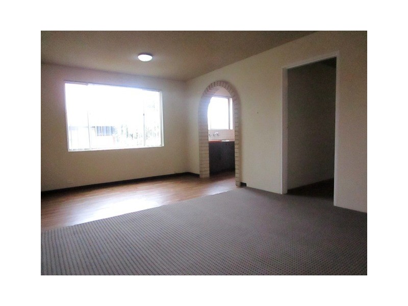 1/31 Mowatt Street, Queanbeyan NSW 2620