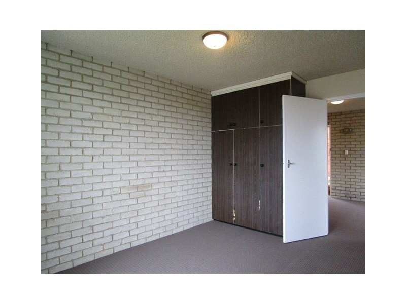 1/31 Mowatt Street, Queanbeyan NSW 2620