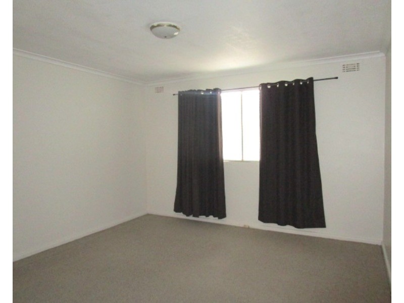 1/37 Morton Street, Queanbeyan NSW 2620