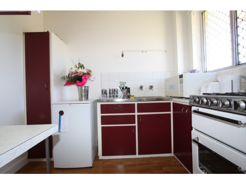 31/25 Macquoid Street, Queanbeyan NSW 2620