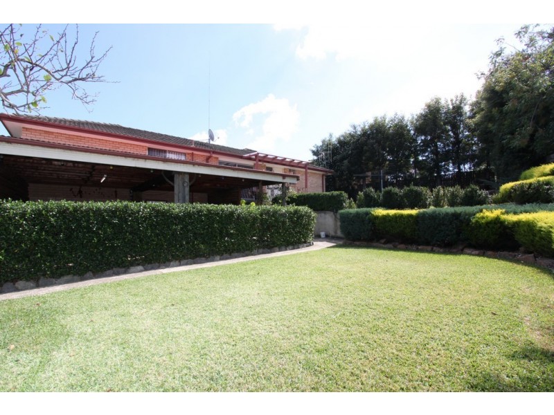 4 Veronica Place, Queanbeyan NSW 2620