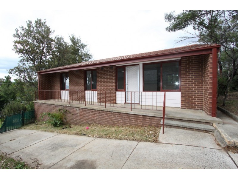 10 Eugenia Street, Queanbeyan NSW 2620