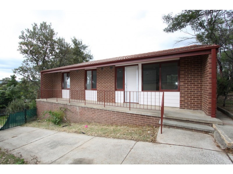 10 Eugenia Street, Queanbeyan NSW 2620